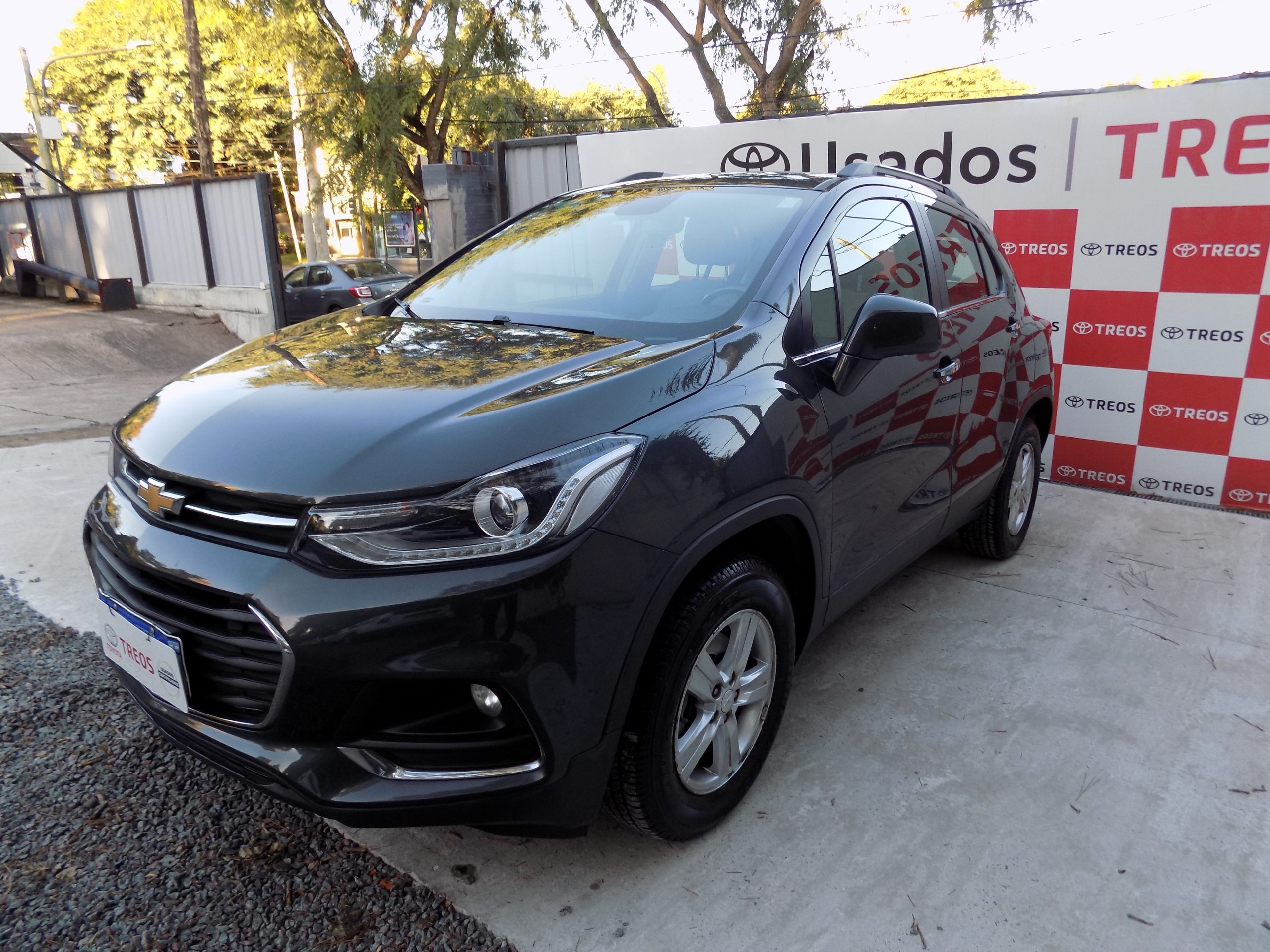 CHEVROLET TRACKER