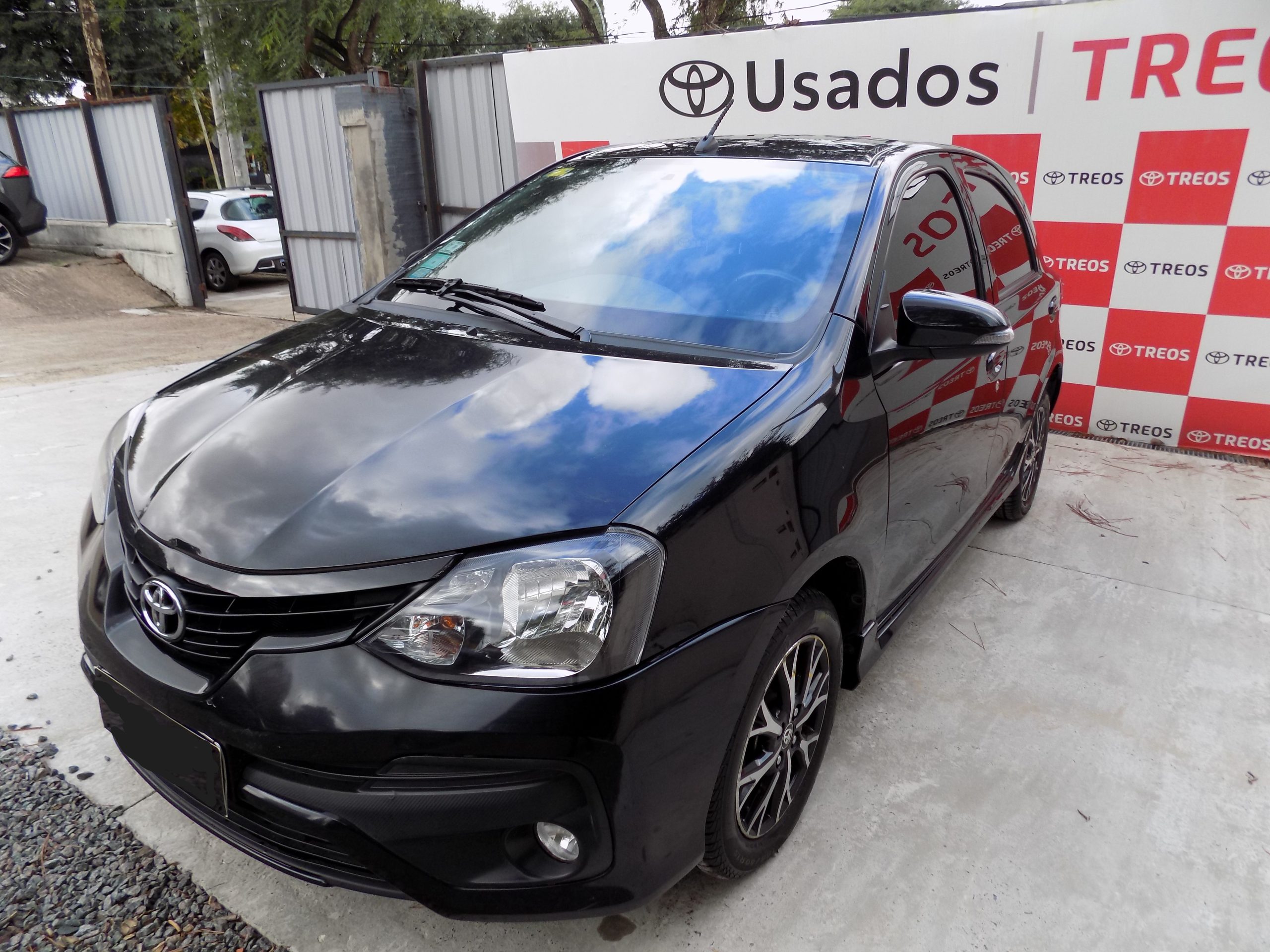 TOYOTA ETIOS