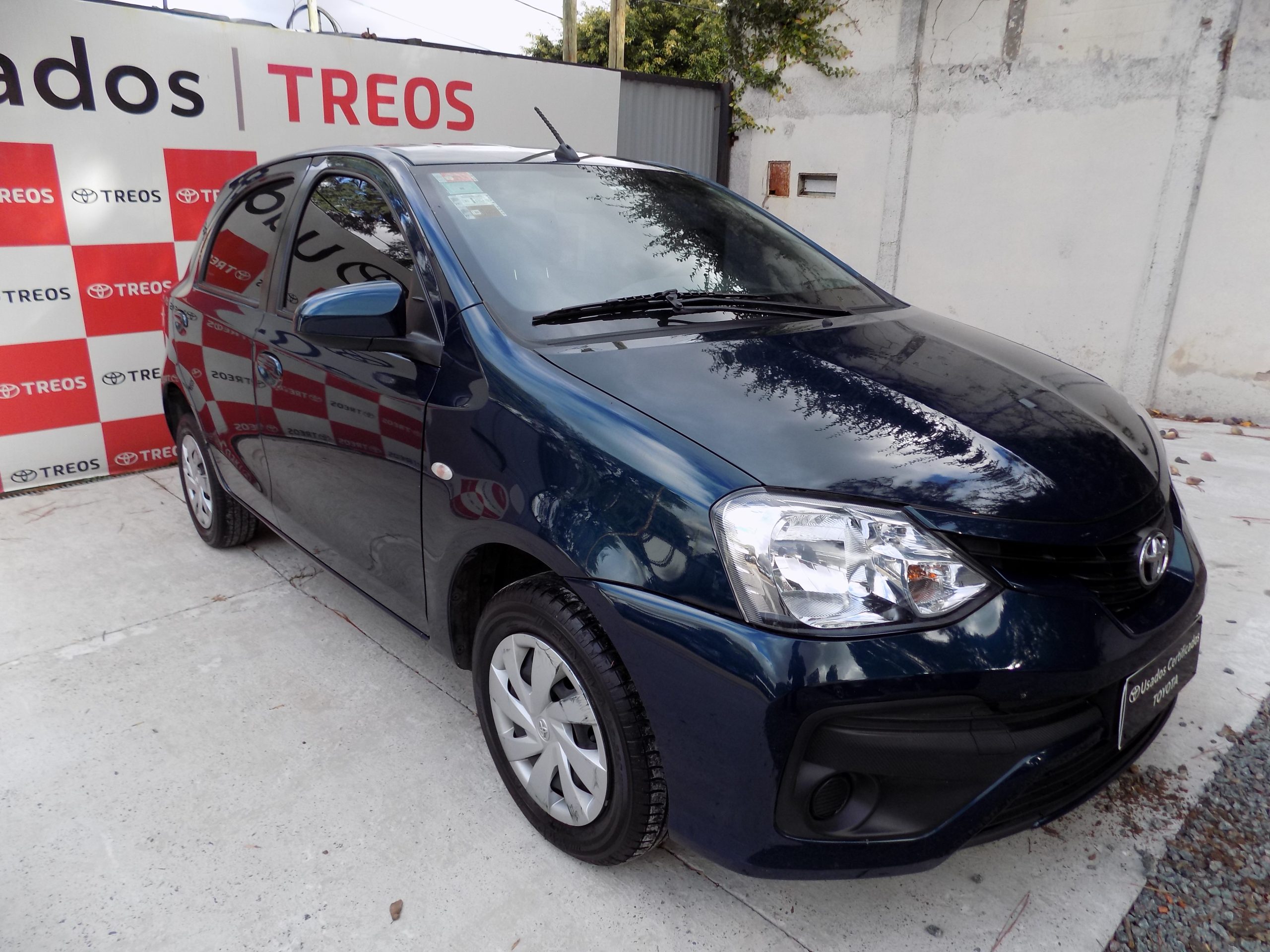 TOYOTA ETIOS