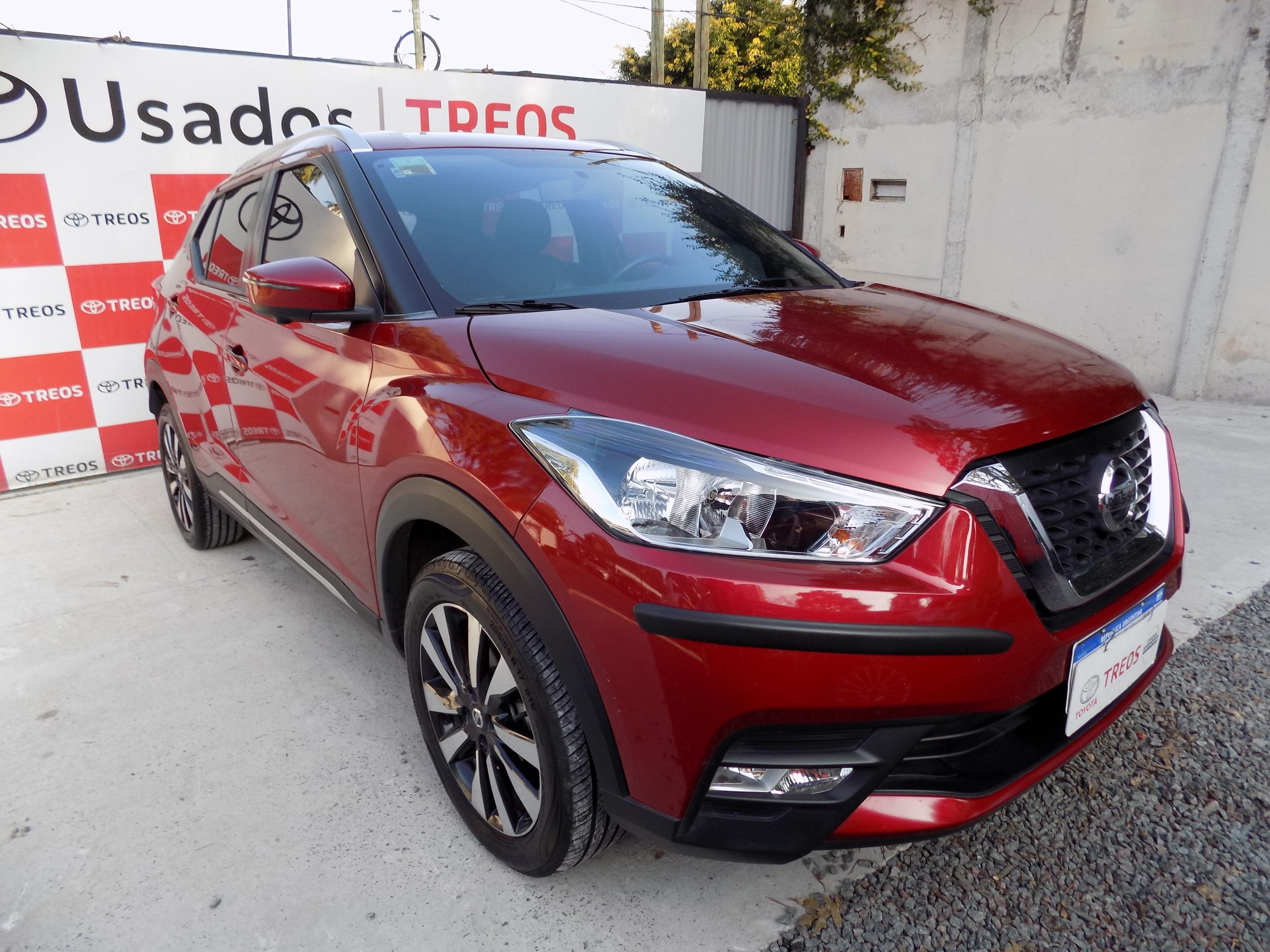 NISSAN KICKS