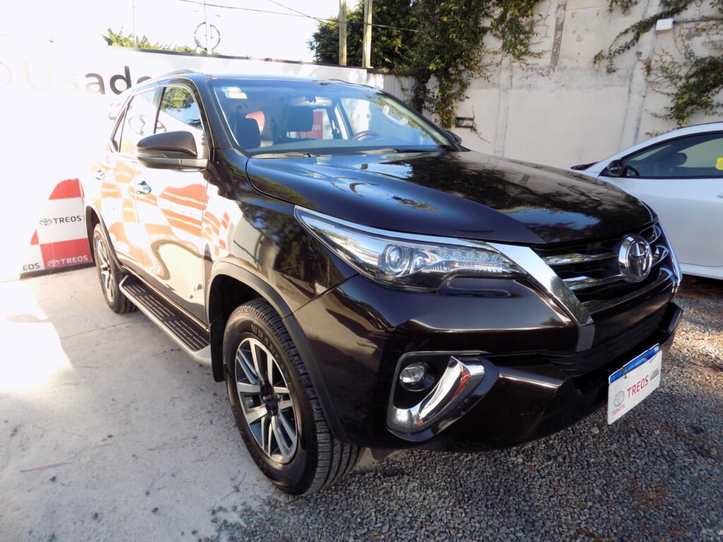 TOYOTA SW4 2019