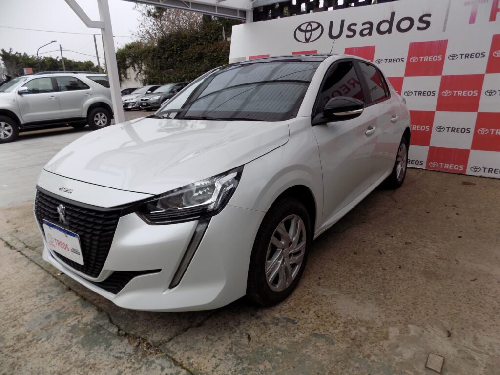 PEUGEOT 208 2023