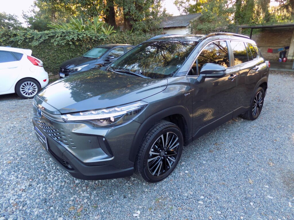 TOYOTA COROLLA CROSS 2025