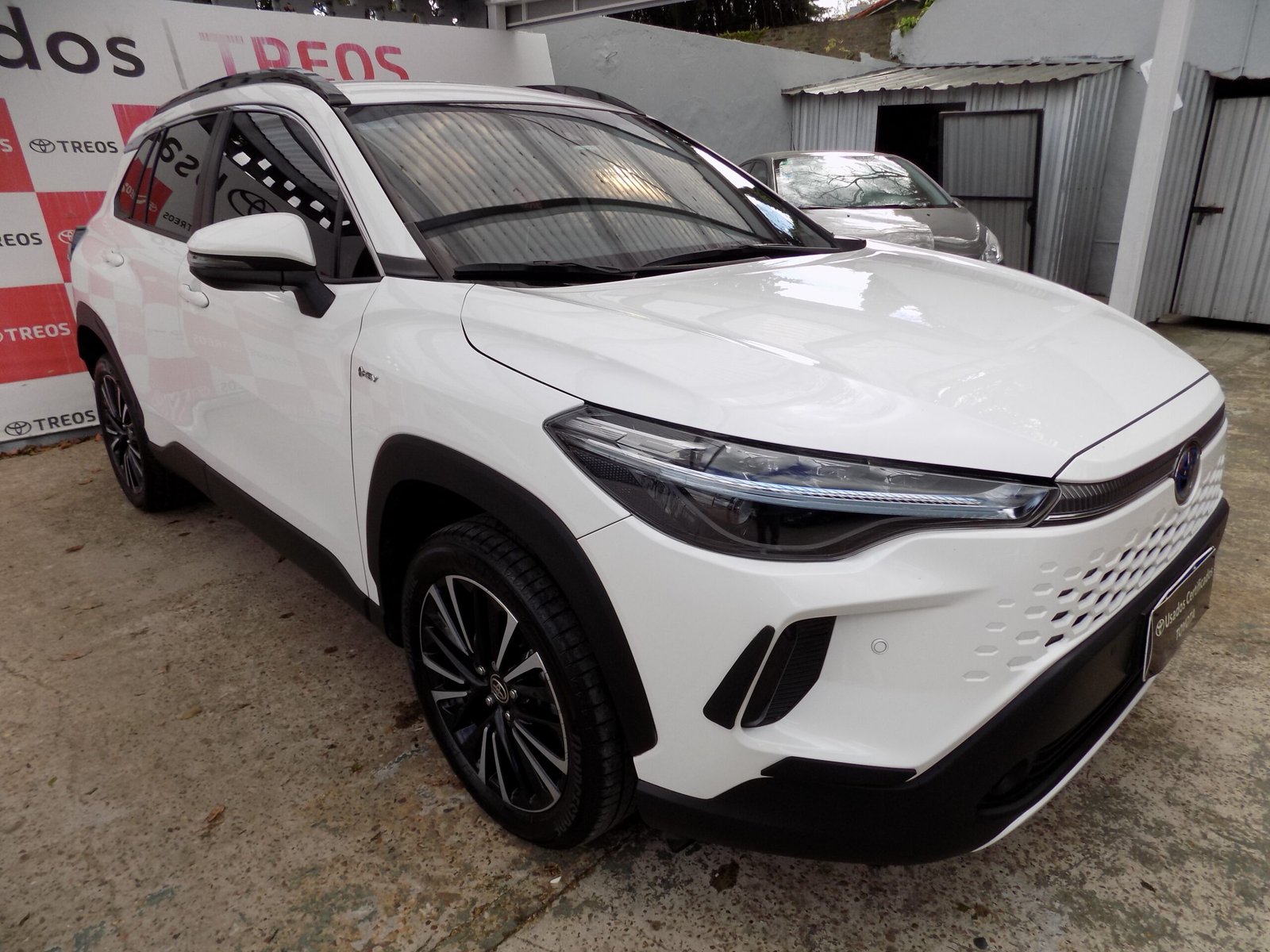 TOYOTA COROLLA CROSS 2024